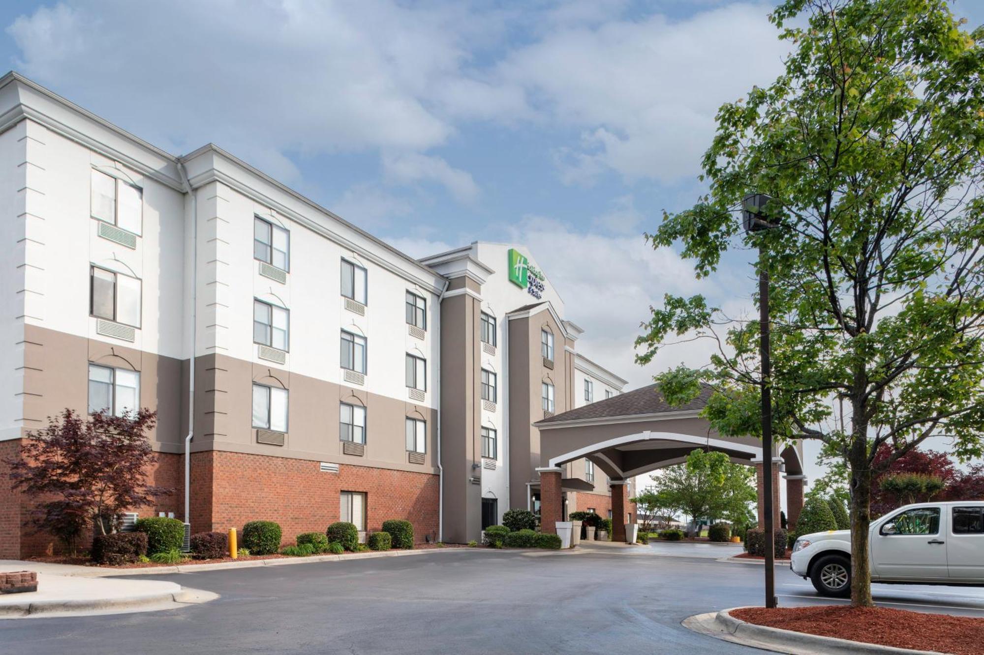 Holiday Inn Express & Suites Roanoke Rapids By Ihg Zewnętrze zdjęcie