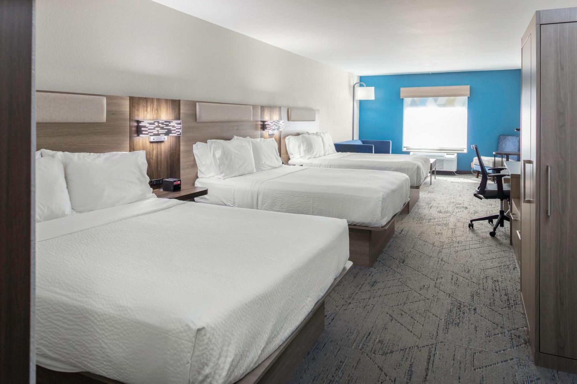 Holiday Inn Express & Suites Roanoke Rapids By Ihg Zewnętrze zdjęcie