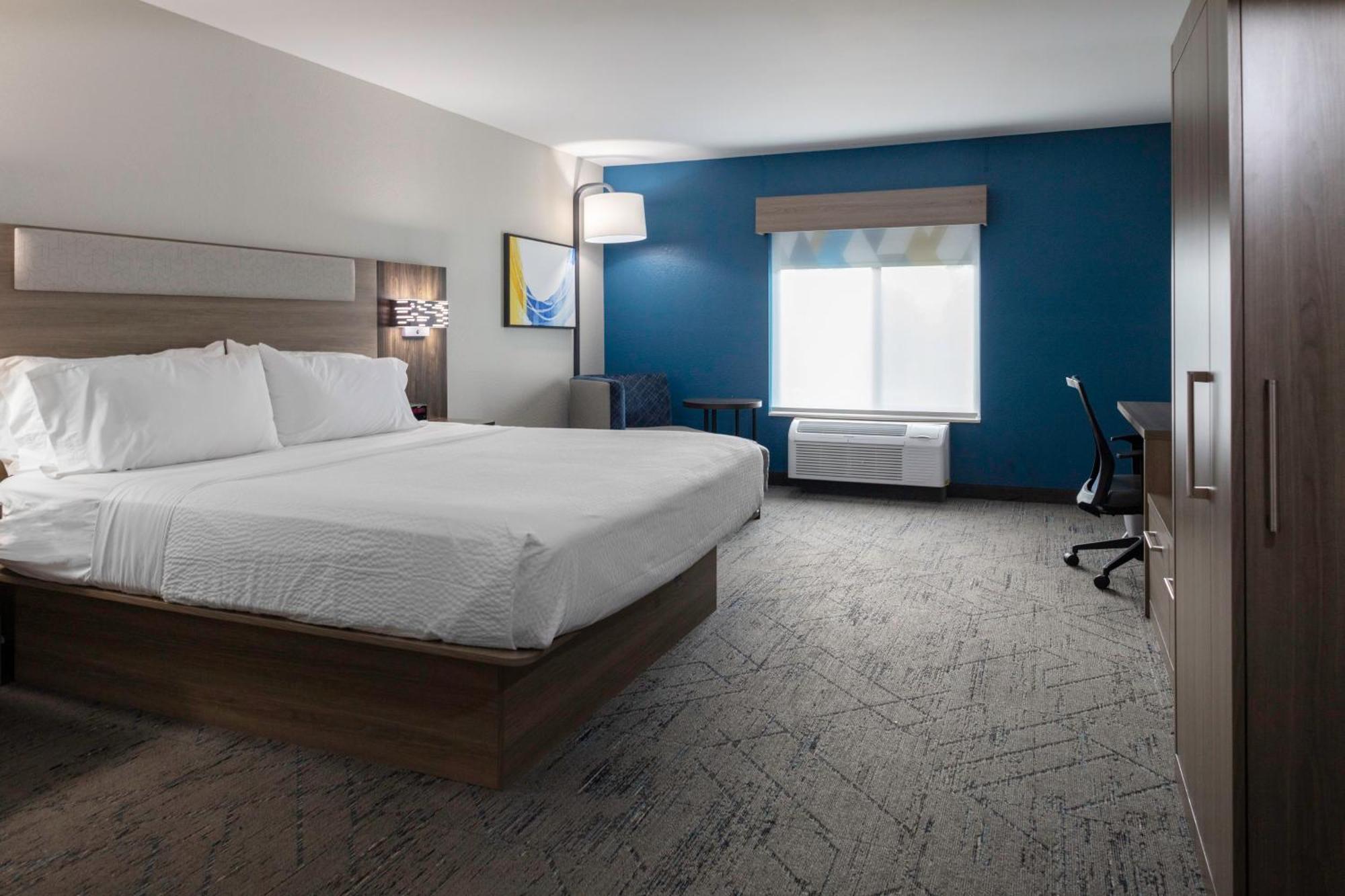 Holiday Inn Express & Suites Roanoke Rapids By Ihg Zewnętrze zdjęcie