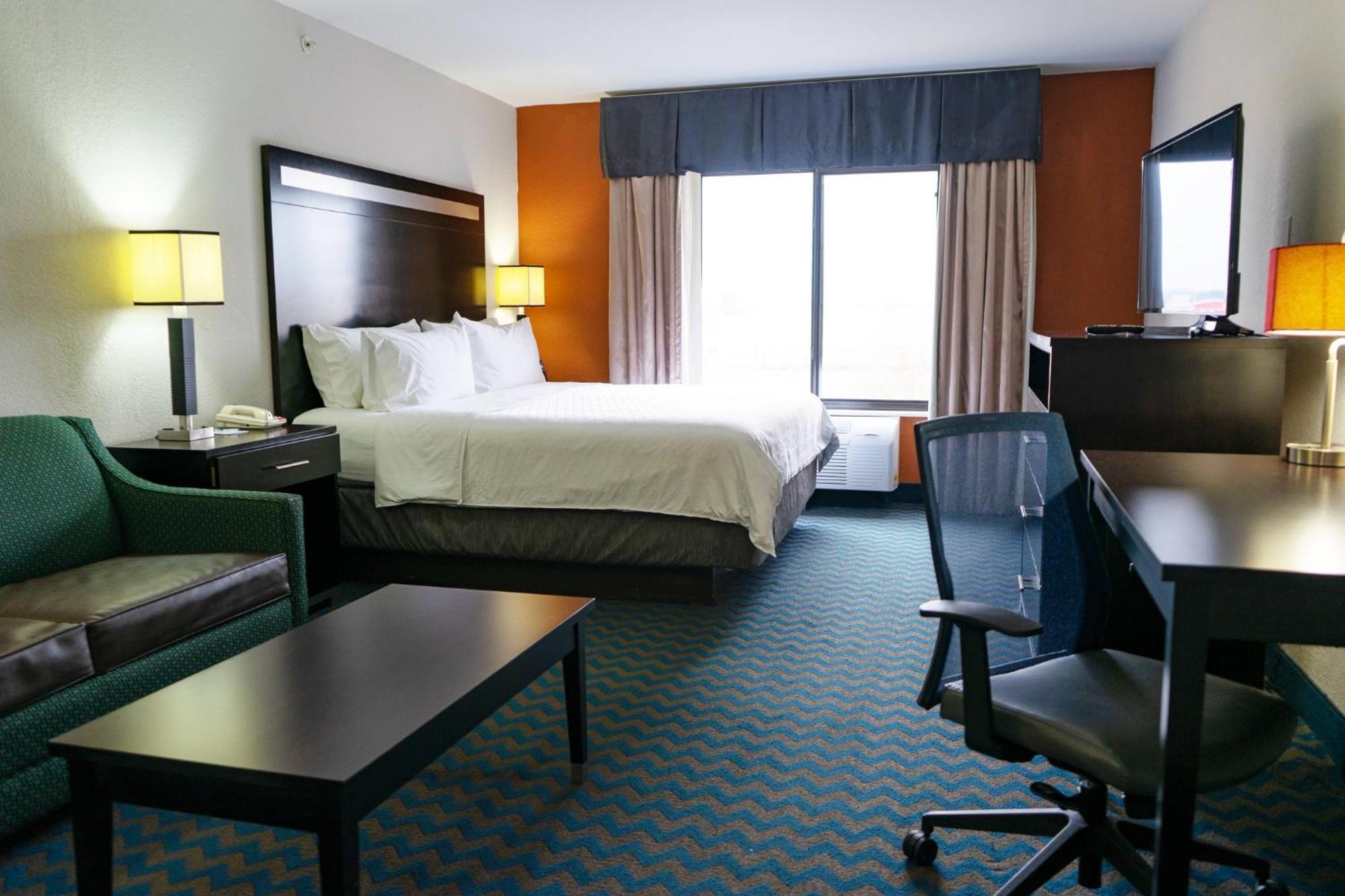 Holiday Inn Express & Suites Roanoke Rapids By Ihg Zewnętrze zdjęcie