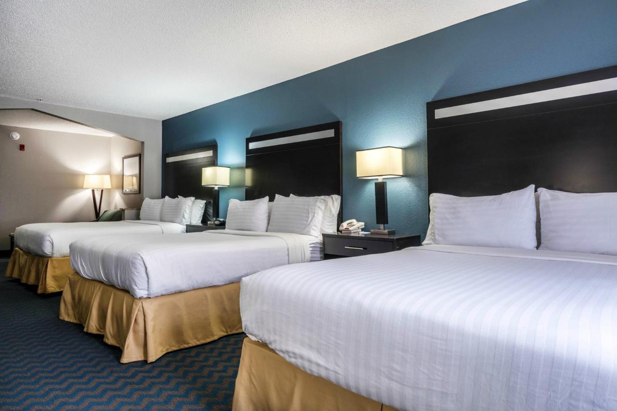 Holiday Inn Express & Suites Roanoke Rapids By Ihg Zewnętrze zdjęcie
